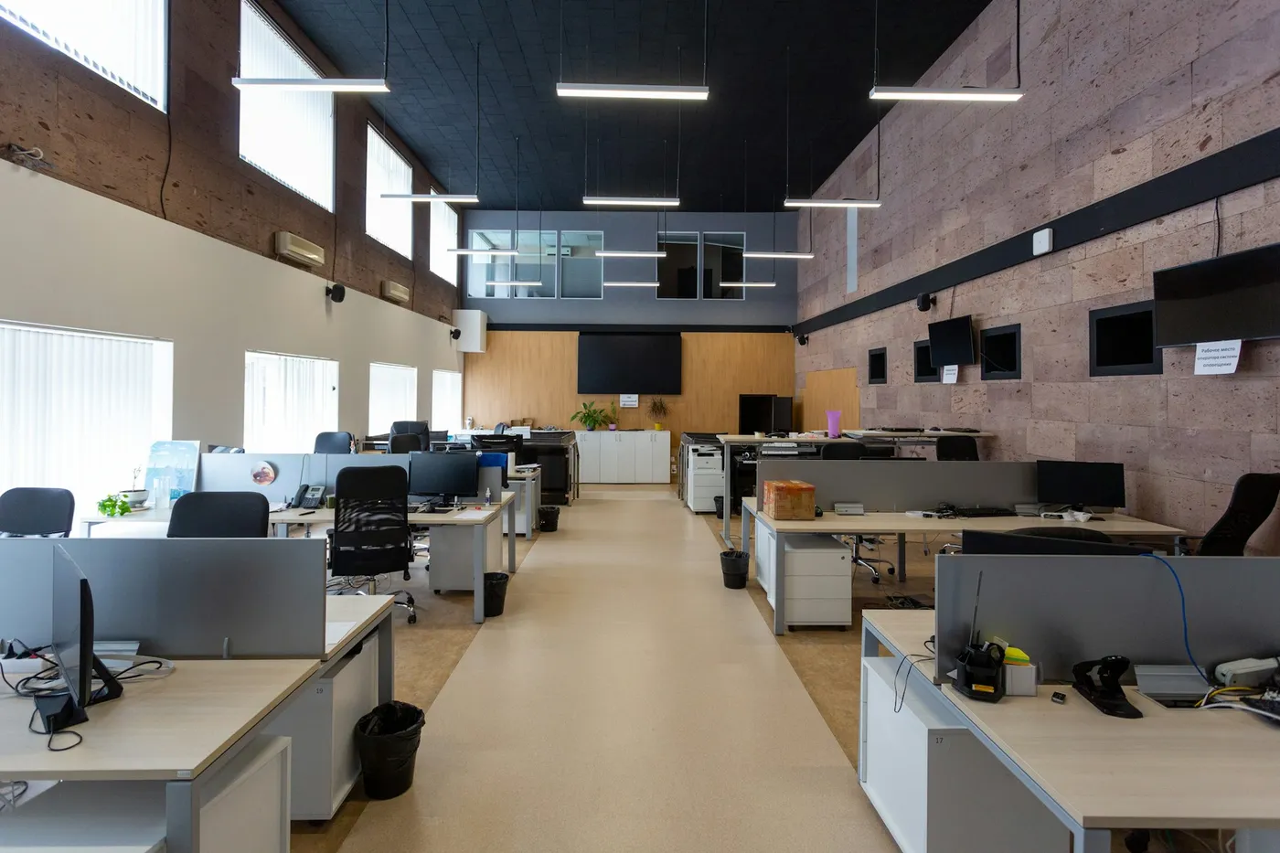 Tertiaire & bureaux : dératisation et désinsectisation à Marseille